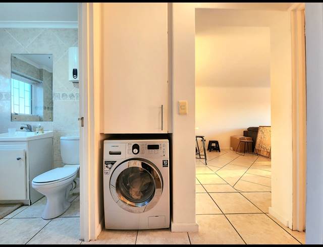 2 BEDROOM APARTMENT TO LET IN CENTURY CITY